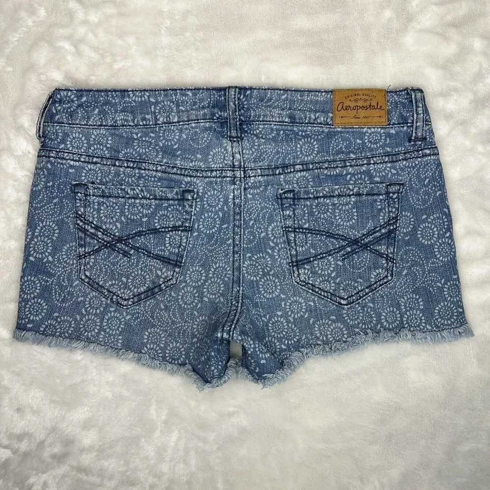 Aeropostale Blue & White Floral Low-Rise Stretch Denim Cutoff Jean Shorts Sz 0 - Picture 9 of 10
